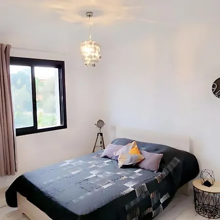 Casa Lucia Diana 펜션 *