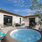 Casa Lucia Diana Holiday home *